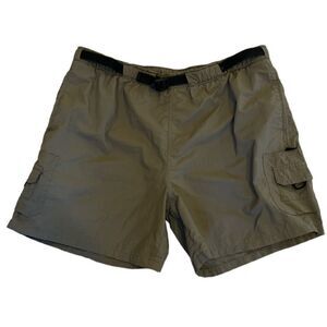 Columbia Women’s quick dry outdoor Hiking shorts Size Large